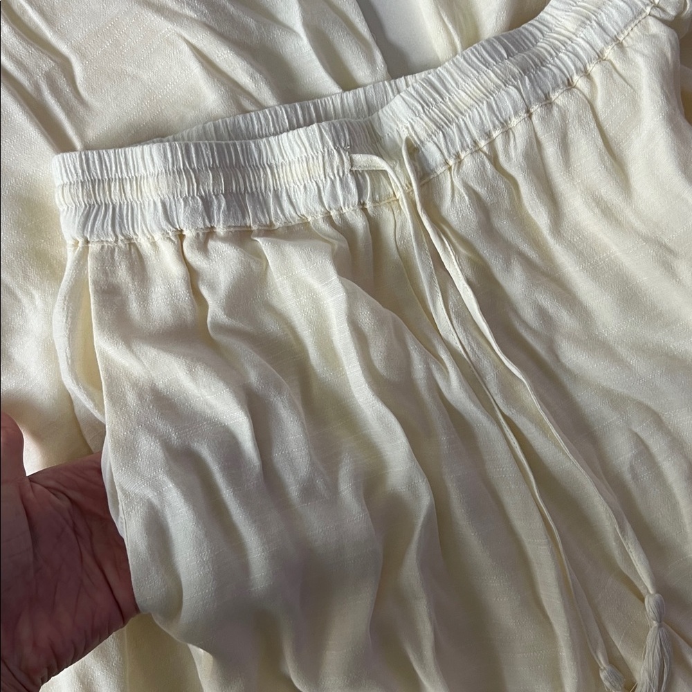 MONDAY Swimwear Tahiti Wide Leg Pant Petite Inseam 30.5" Ivory M/L $148 - Picture 8 of 11